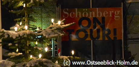 Weihnachtsbaum Schönberger Fußgängerzone